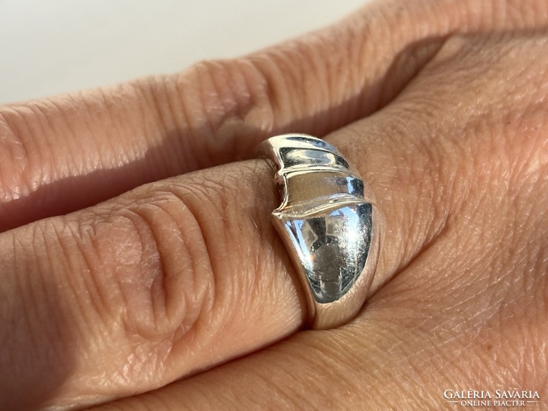 Minimál DESIGN Ezüst gyűrű (925) 53-as méret! 3.4 gramm  Személyes átvétel és postai út egyaránt!