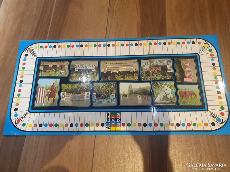 Retro horse racing board game in immaculate condition trial polytechnic social real cooper