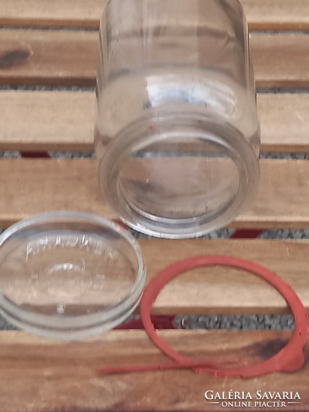 Régi konyha eszköz: Tokod jelzésű vastag üvegfalu, "Hungaria" befőttes üveg