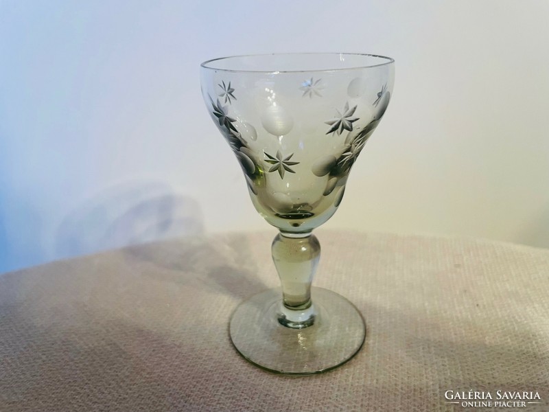 Art deco set of 6 polished stemmed glass liqueur glasses