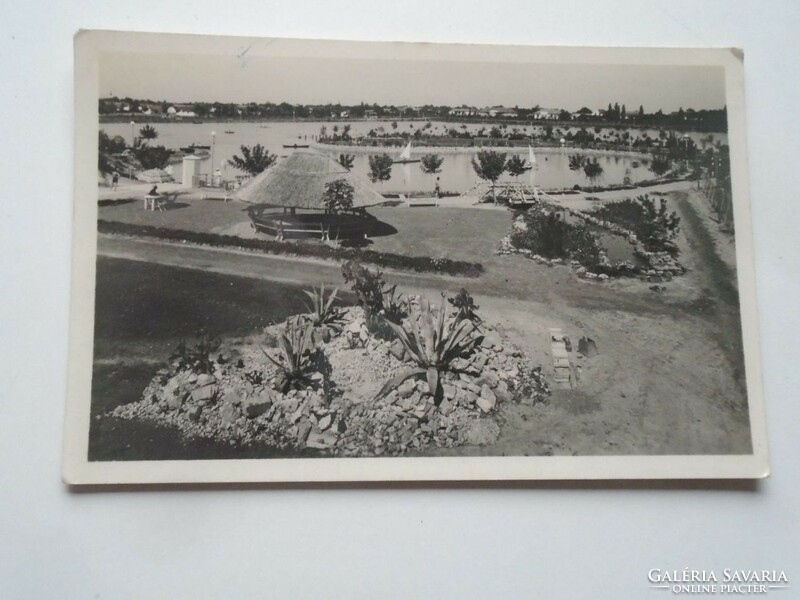 D201871  HAJDÚSZOBOSZLÓ - Gyógyfürdő -Csónakázó tó  (fotólap)   régi képeslap  -  1940's
