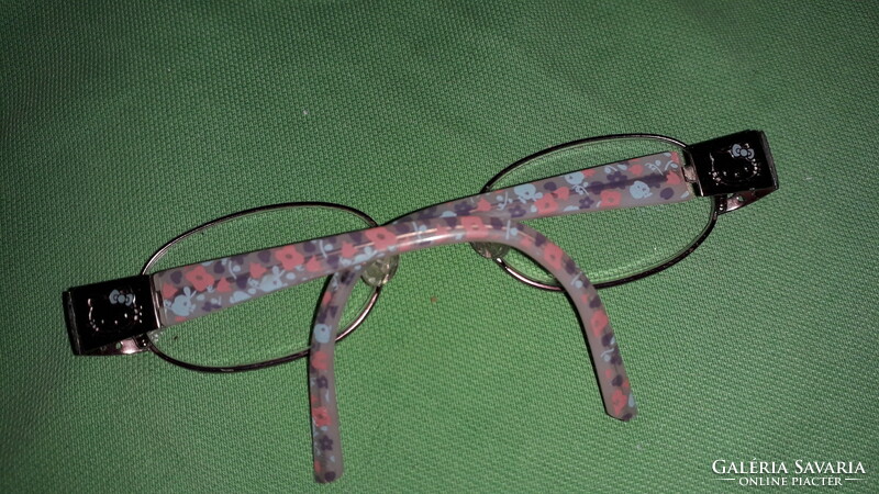 Quality children's glasses with glass lenses approx. 0.5 -S according to the pictures 2.