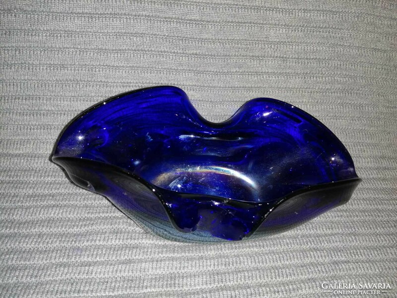 Czech glass offering (a14)