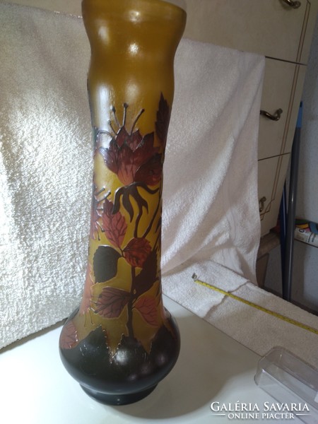 Beautiful huge flower-pattern tip galle vase, 40 cm high