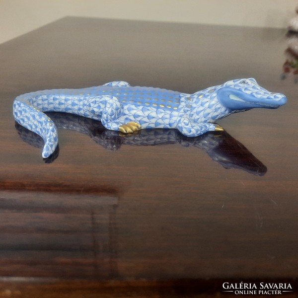 Herendi kék pikkely mintás, pikkelyes aligátor porcelán figura