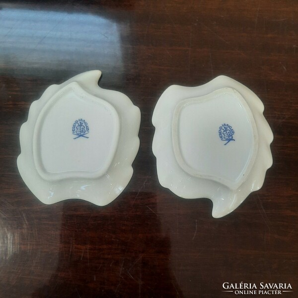 Herend Victoria pattern porcelain leaf-shaped bowl, ring holder