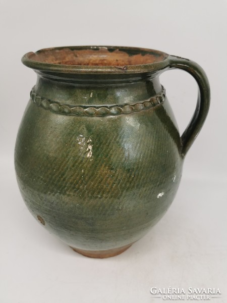 Green, folk pot