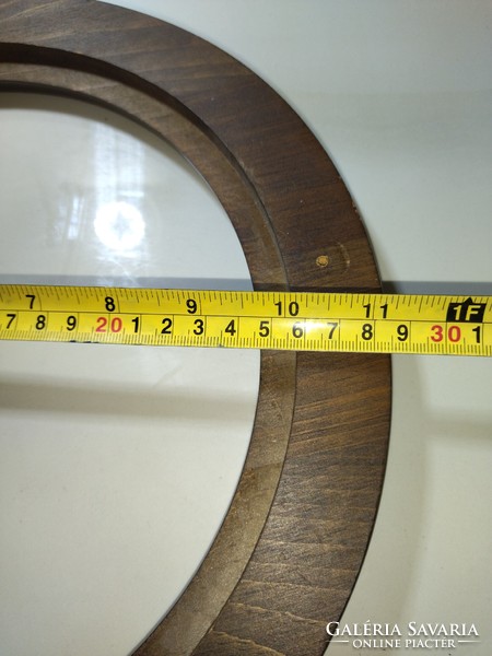 Gyönyörű régi kerek fa képkeret 32 cm átmérőjű