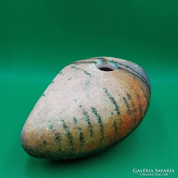 Ágoston Simó ceramic pebble vase