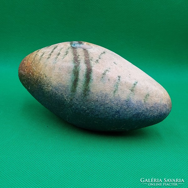 Ágoston Simó ceramic pebble vase