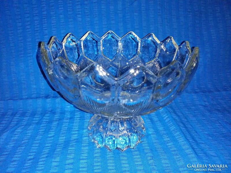 Beautiful glass serving bowl with base, table center (a14)