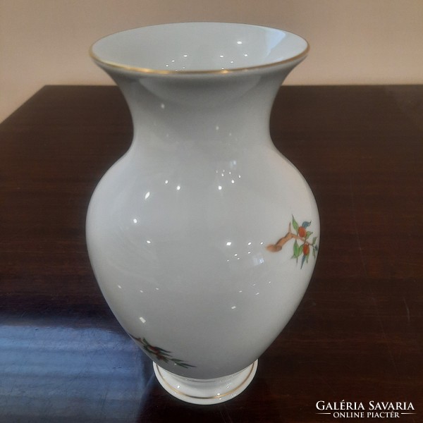 Herend Hecsedli, rosehip pattern porcelain vase
