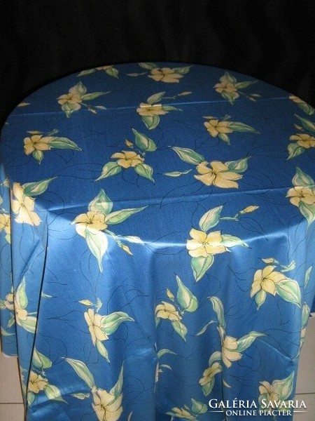 Beautiful vintage style huge spring floral tablecloth new