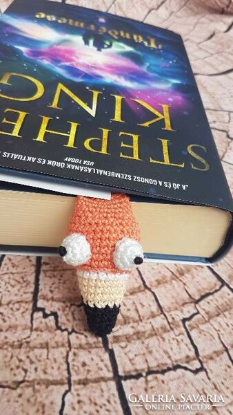 Crochet flamingo bookmark