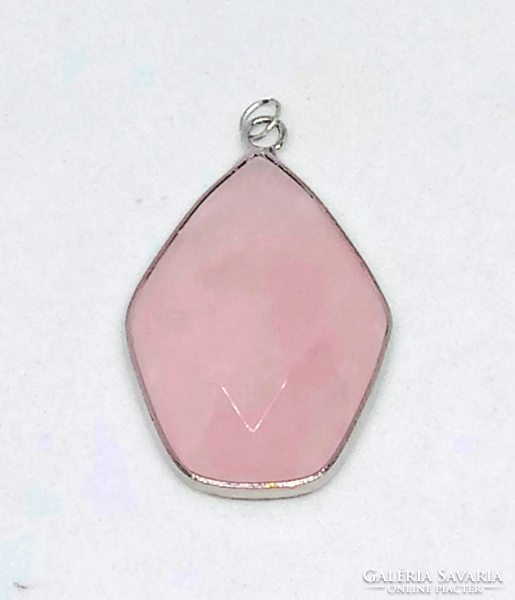 Faceted rose quartz cabochon silver-plated pendant n75276