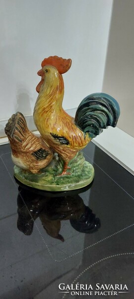 Nógrady ceramic statue of a rooster with a hen