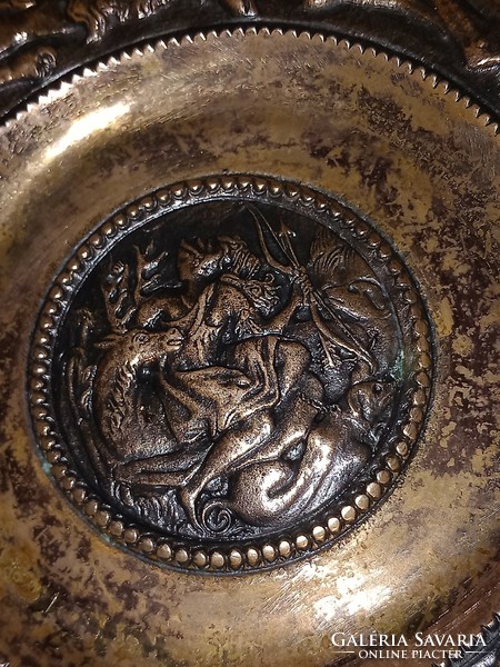 Retro applied art solid bronze (780 grams) Diana on the hunt hunting scene wall plate wall plate