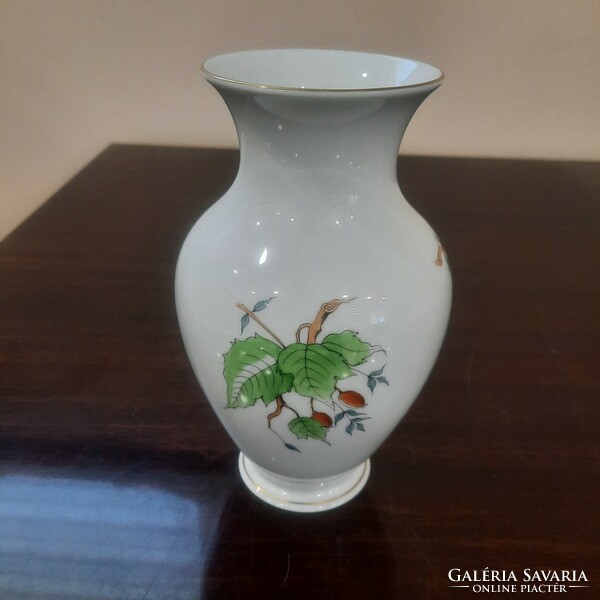 Herend Hecsedli, rosehip pattern porcelain vase