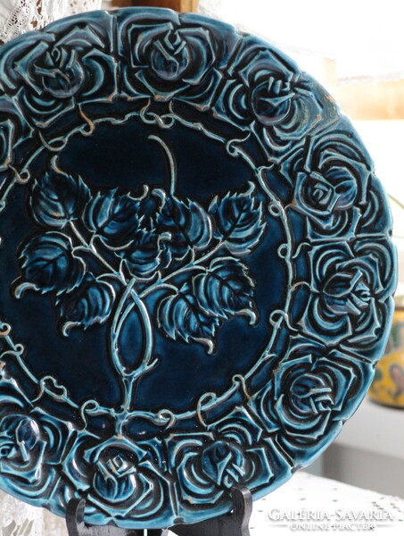 Schütz blansko large antique majolica wall plate with rose pattern, grape leaves, ink blue