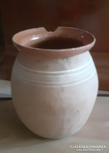 Folk ceramic jug, barrel, jug. 20X18 cm.