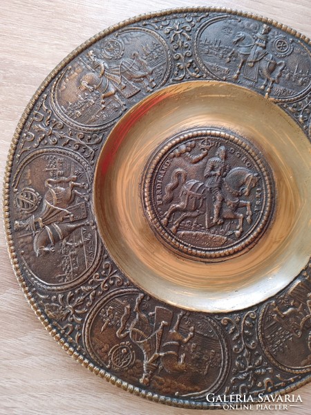Ferdinand red copper wall plate