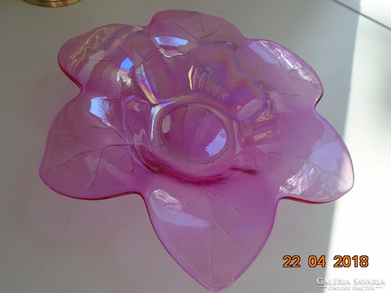 Glass bonbonier in the shape of an iridescent pink flower, decorative plate 21 cm