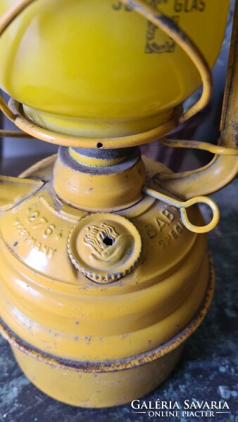 Kerosene lamp, yellow storm lamp
