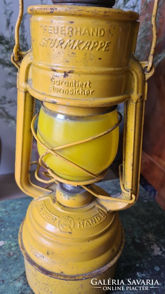 Petróleum lámpa, sárga viharlámpa