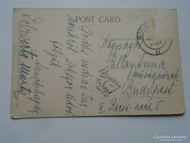 D201899 old postcard - Singapore Rafles Hotel - Magda Annók - Márta Dobrovits - Anna Pallag 1934