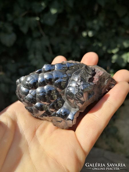 Gyönyörű hematit kristály, ásvány