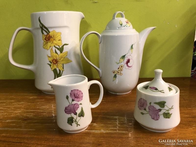 Alföldi funnel-shaped sugar bowl and cream pourer per piece.