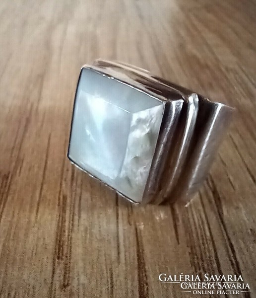 Silver art deco mother of pearl inlaid ring