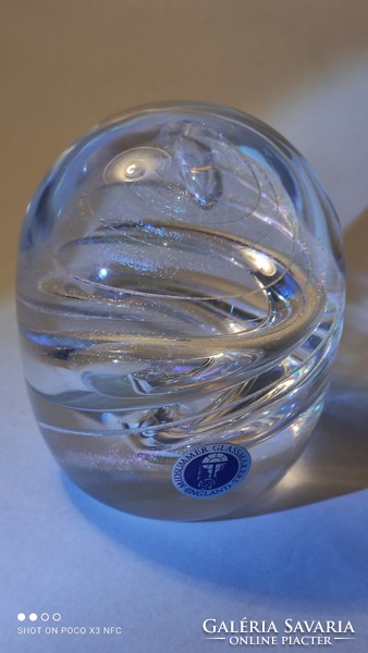 Jelzett gyönyörű  üveg levélnehezék igen ritka kézműves alkotás egyedi minta irizáló