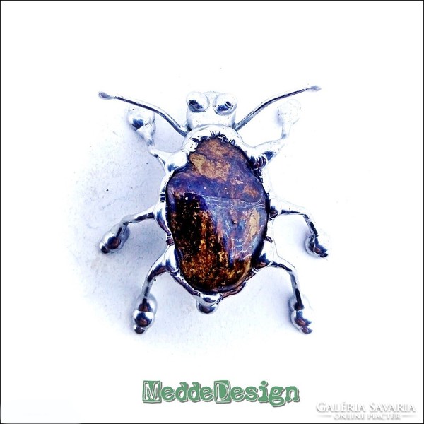 Meddedesign collectible mineral beetles (bronzite)