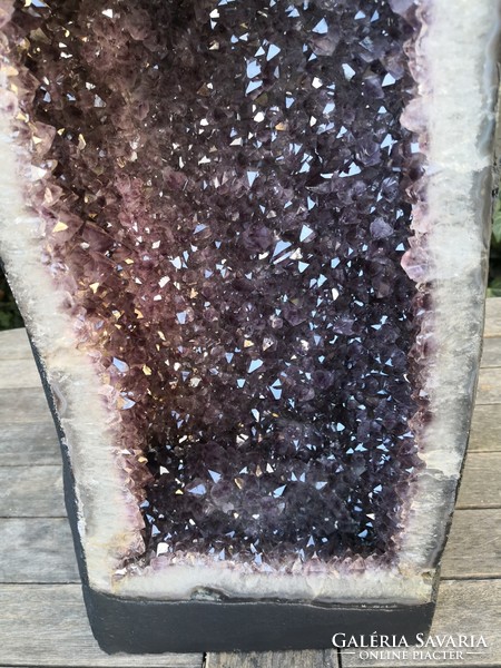 Huge amethyst geode 38.10kg