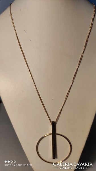 Quality bisque necklace available in 10 different prices advertised