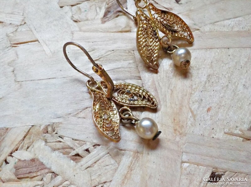 Old filigree gold-plated pearl earrings