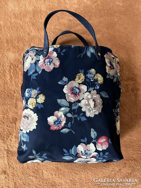 Cath Kidston csodás rózsás orkán fregoli kis táska