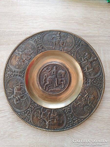 Ferdinand red copper wall plate