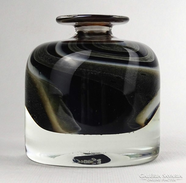 1Q775 Különleges jelzett fújt üveg váza díszváza 9 cm