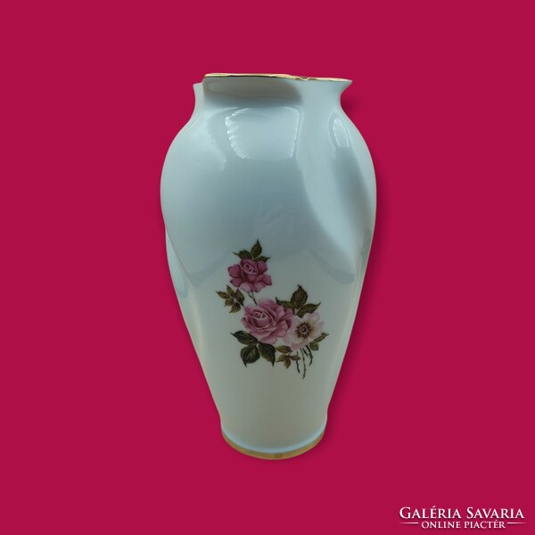 Aquincum porcelain vase
