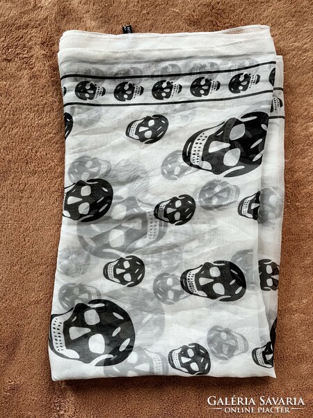 Original alexander mcqueen iconic skull silk scarf