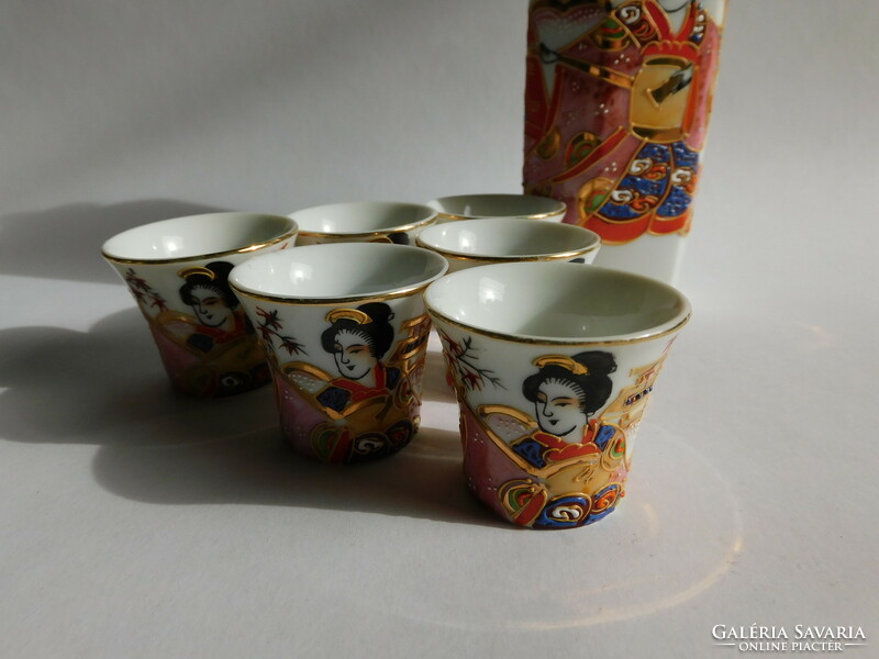 Japanese hand-painted lithophan sake set with relief gilding