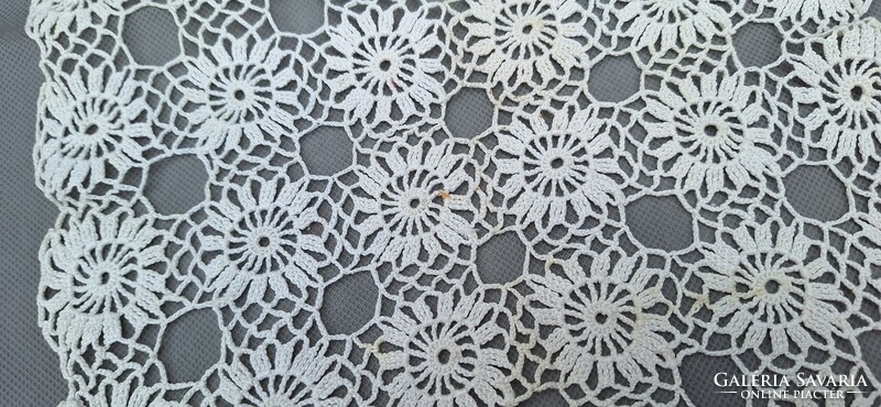 Old lace tablecloth, handmade 30 x 30 cm.