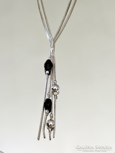 Gorgeous double row silver necklace with onyx pendants