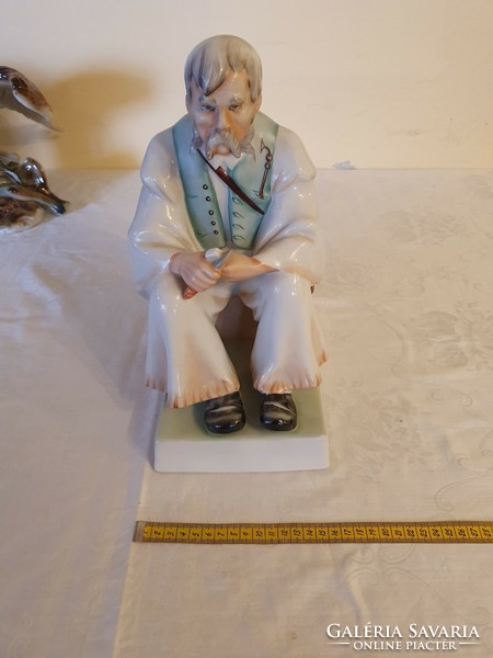 Large Zsolnay bacon farmer Solymosné porcelain