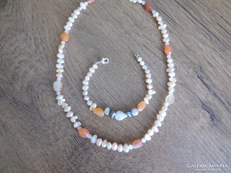 Beautiful pastel colored cultured pearl set