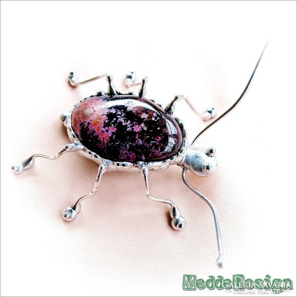 Meddedesign collectible mineral beetles (agate-colored)