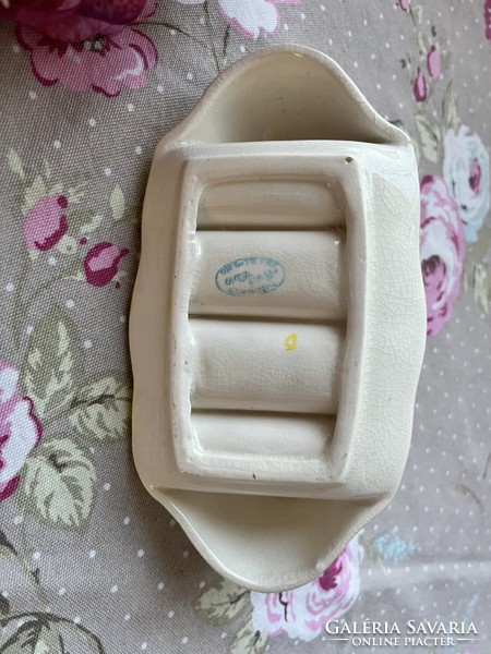 Vintage ceramic toast holder