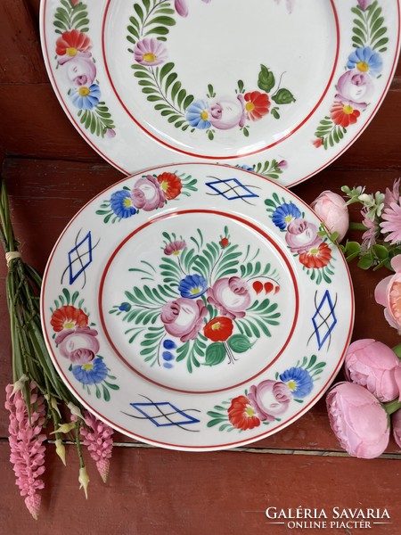 Gyönyörű Hollóházi virágos Falitányérok falitányér 24 cm porcelán tányér
